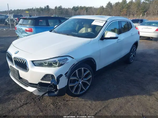 WBXYJ1C04N5T52500 2022 BMW X2 - Image 2