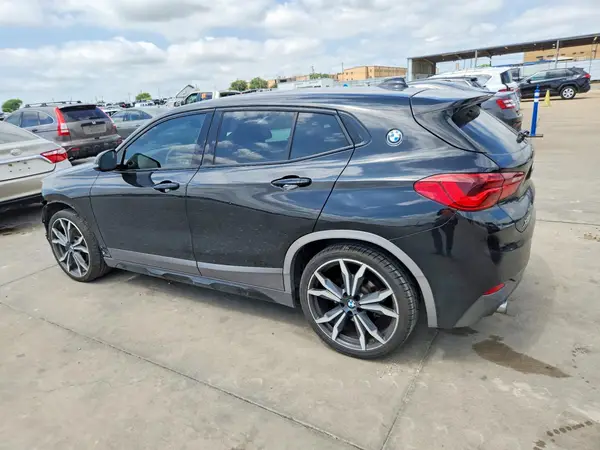 WBXYJ3C30JEJ82300 2018 BMW X2 - Image 2