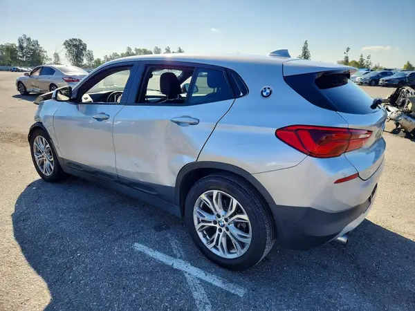 WBXYJ3C31JEJ84007 2018 BMW X2 - Image 2