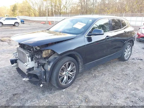 WBXYJ3C31JEJ84668 2018 BMW X2 - Image 2