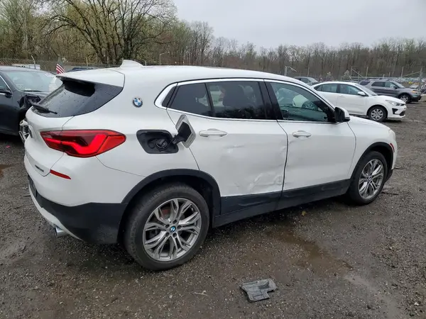 WBXYJ3C32JEJ75736 2018 BMW X2 - Image 2