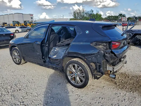 WBXYJ3C32JEJ84002 2018 BMW X2 - Image 2