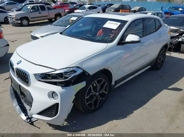 WBXYJ3C32JEJ91273 2018 BMW X2 - Image 2