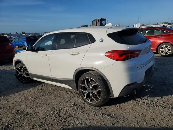 WBXYJ3C32JEJ91290 2018 BMW X2 - Image 2