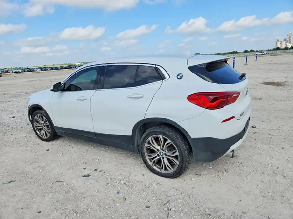 WBXYJ3C32JEP76516 2018 BMW X2 - Image 2