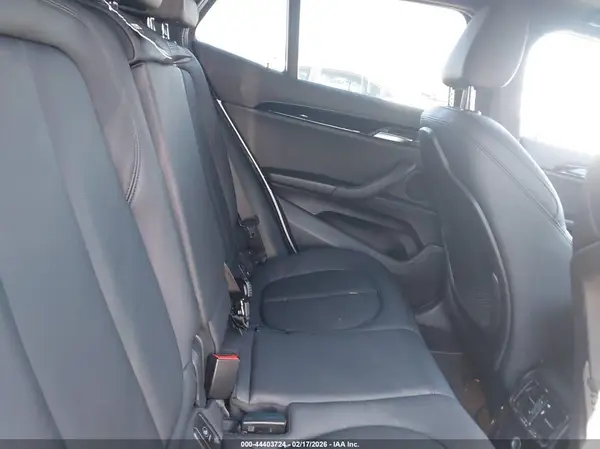 WBXYJ3C33JEJ64793 2018 BMW X2 - Image 8
