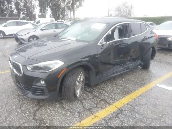 WBXYJ3C33JEJ81299 2018 BMW X2 - Image 2