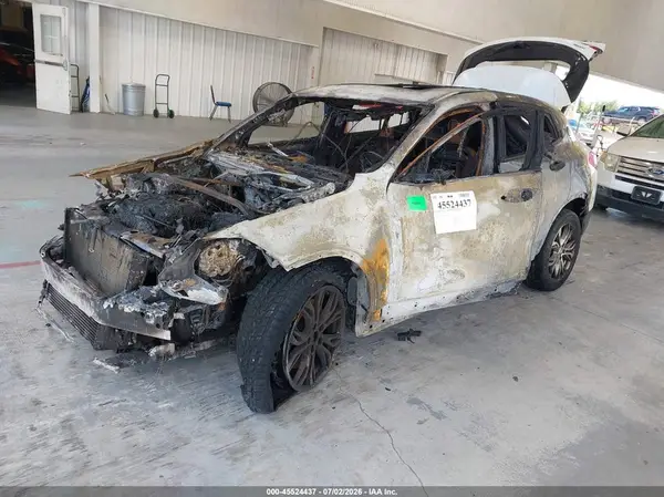 WBXYJ3C34JEP76887 2018 BMW X2 - Image 2