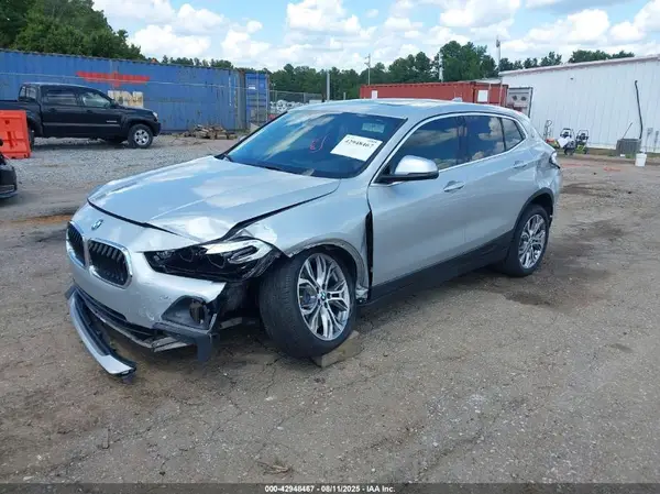 WBXYJ3C35JEJ82860 2018 BMW X2 - Image 2