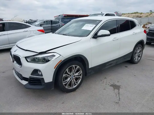 WBXYJ3C35JEJ83958 2018 BMW X2 - Image 2