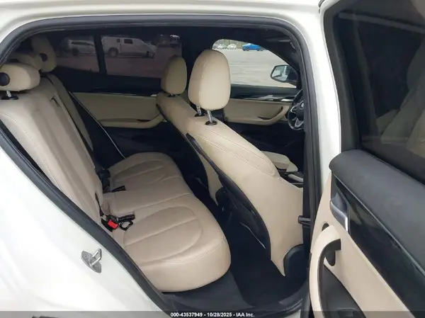 WBXYJ3C35JEJ83958 2018 BMW X2 - Image 8