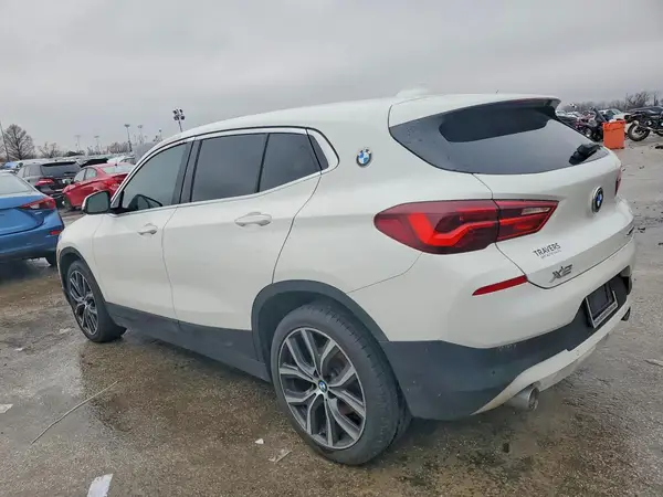 WBXYJ3C35JEJ84575 2018 BMW X2 - Image 2