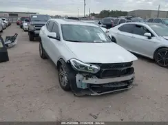 WBXYJ3C35JEJ84995 2018 BMW X2