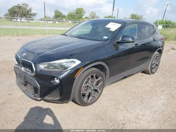 WBXYJ3C35JEP75747 2018 BMW X2 - Image 2