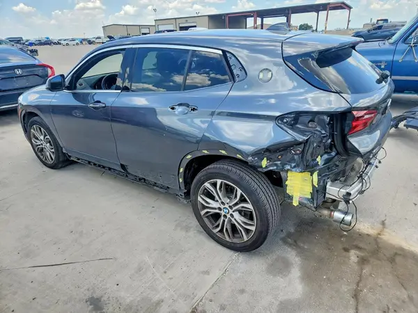 WBXYJ3C35JEP76736 2018 BMW X2 - Image 2