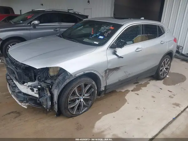 WBXYJ3C35JEP76834 2018 BMW X2 - Image 2