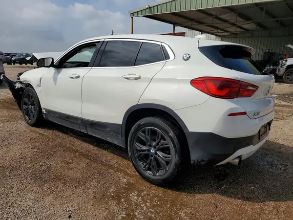 WBXYJ3C36JEJ75836 2018 BMW X2 - Image 2