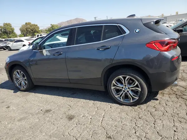 WBXYJ3C36JEJ75920 2018 BMW X2 - Image 2