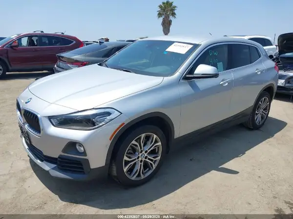 WBXYJ3C36JEJ82673 2018 BMW X2 - Image 2