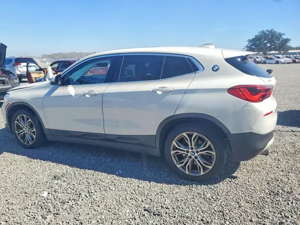 WBXYJ3C37JEJ75604 2018 BMW X2 - Image 2