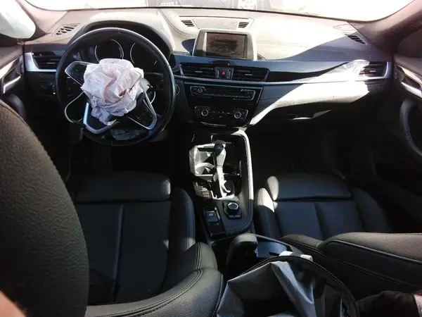 WBXYJ3C37JEJ75604 2018 BMW X2 - Image 8