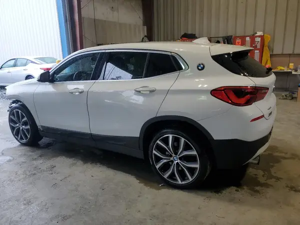 WBXYJ3C37JEP76768 2018 BMW X2 - Image 2
