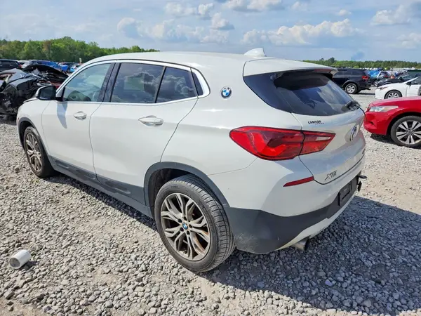 WBXYJ3C38JEJ75501 2018 BMW X2 - Image 2