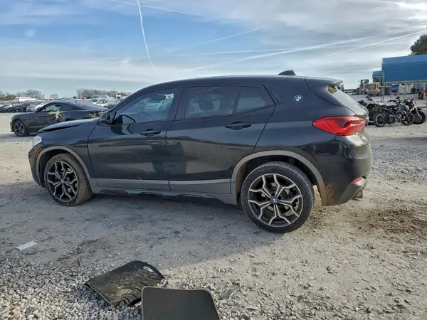 WBXYJ3C38JEJ81752 2018 BMW X2 - Image 2