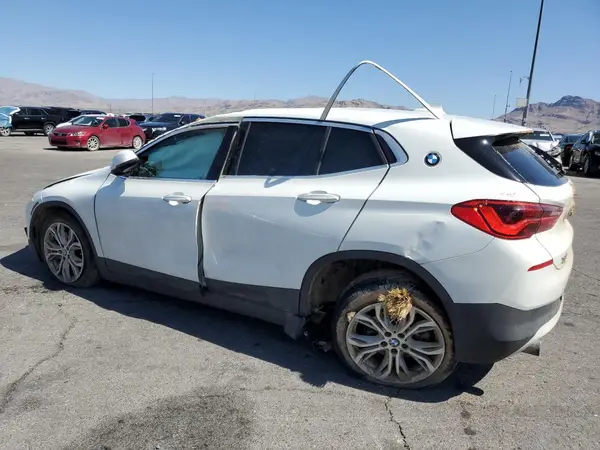 WBXYJ3C38JEJ82920 2018 BMW X2 - Image 2