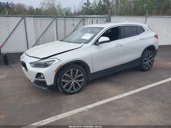 WBXYJ3C39JEJ82439 2018 BMW X2 - Image 2
