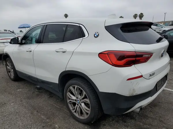 WBXYJ3C39JEJ82960 2018 BMW X2 - Image 2