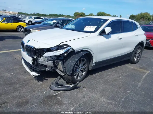 WBXYJ3C39JEJ83722 2018 BMW X2 - Image 2