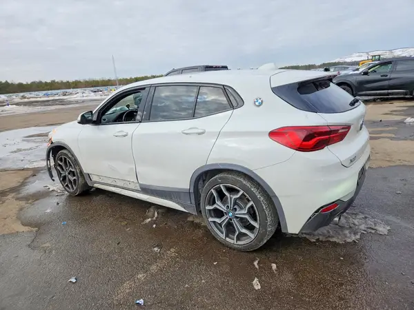 WBXYJ3C39JEJ84854 2018 BMW X2 - Image 2