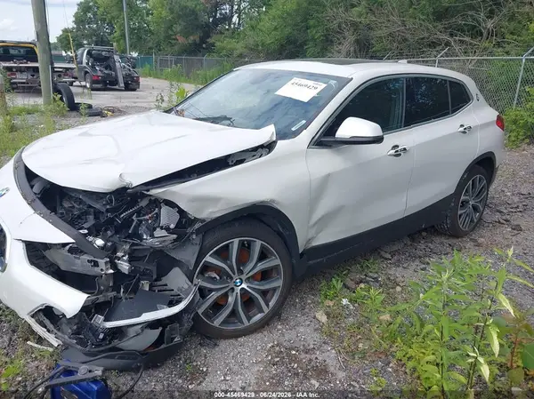 WBXYJ3C39JEP75797 2018 BMW X2 - Image 2