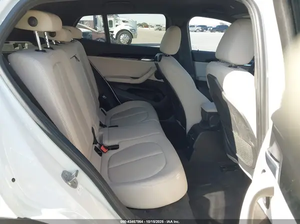 WBXYJ3C3XJEJ75564 2018 BMW X2 - Image 8