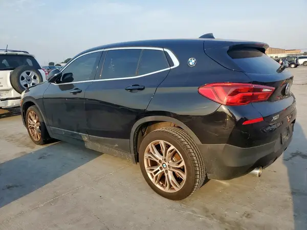 WBXYJ3C3XJEJ75614 2018 BMW X2 - Image 2