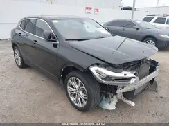 WBXYJ3C3XJEJ83759 2018 BMW X2