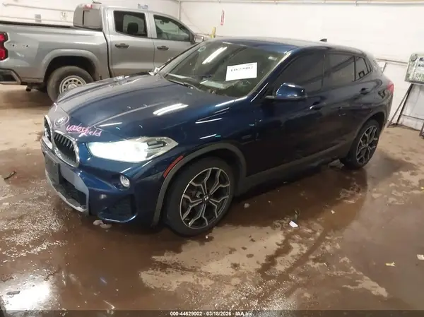 WBXYJ3C3XJEJ84247 2018 BMW X2 - Image 2