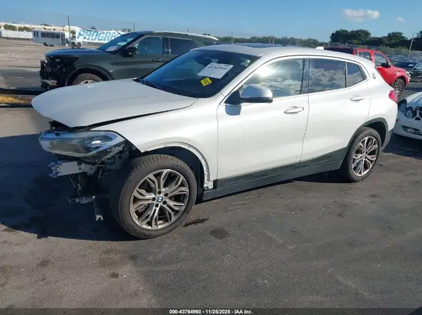 WBXYJ3C3XJEJ84264 2018 BMW X2 - Image 2