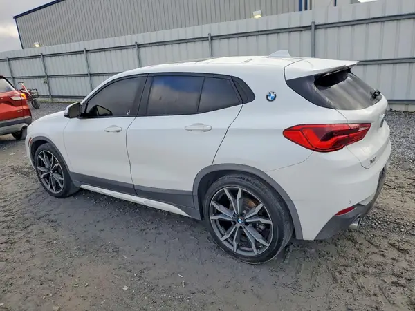 WBXYJ3C3XJEJ84510 2018 BMW X2 - Image 2