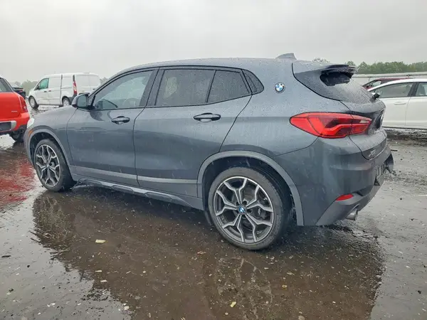 WBXYJ3C3XJEJ84801 2018 BMW X2 - Image 2