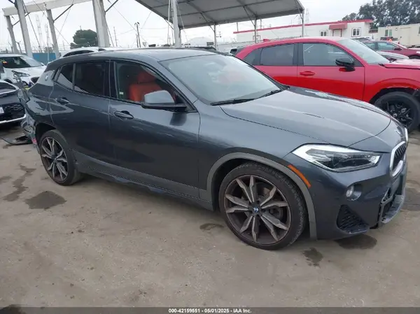 WBXYJ3C3XJEJ89898 2018 BMW X2 - Image 1