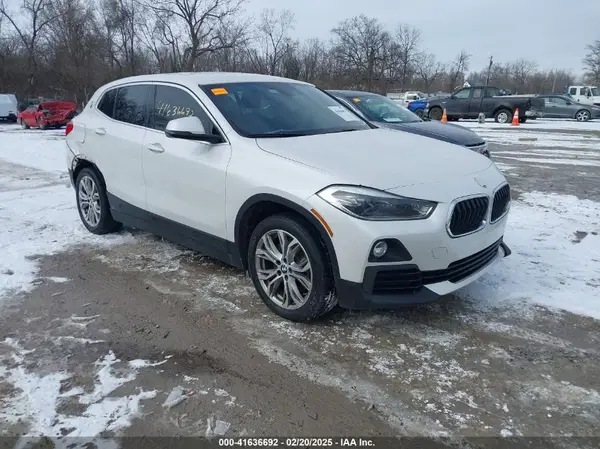 WBXYJ3C3XJEJ91196 2018 BMW X2 - Image 1