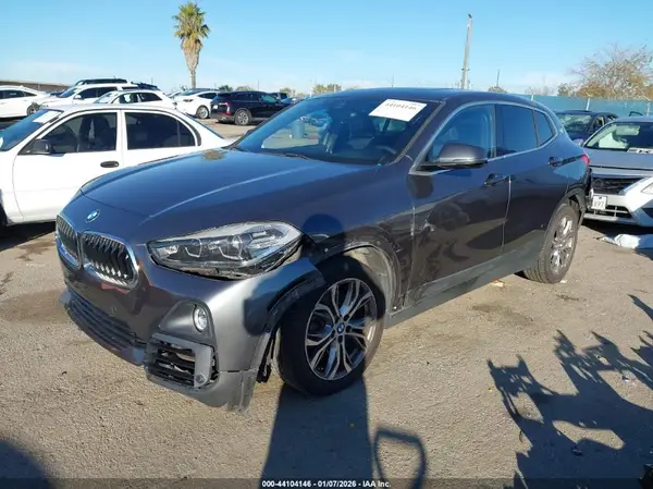 WBXYJ3C52KEP77698 2019 BMW X2 - Image 2