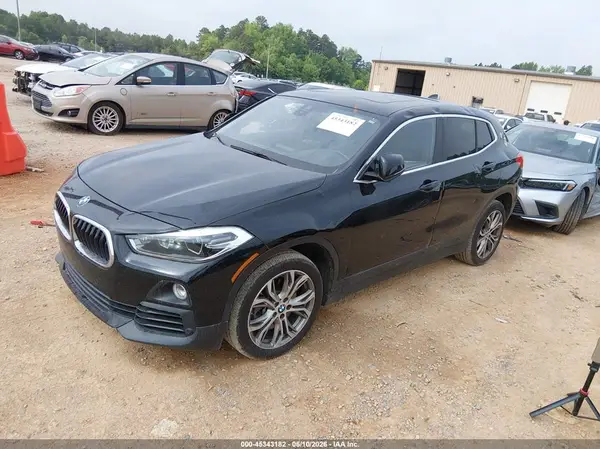 WBXYJ3C56K5N47422 2019 BMW X2 - Image 2