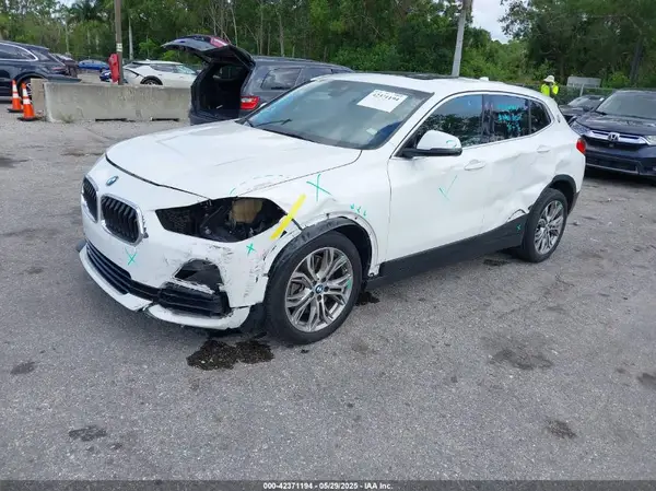 WBXYJ3C57KEP77180 2019 BMW X2 - Image 2