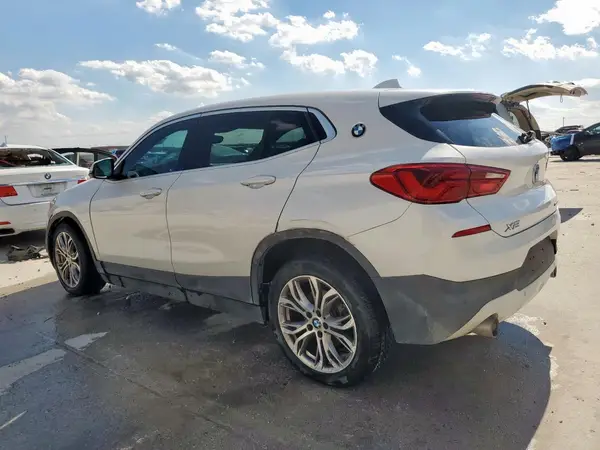 WBXYJ3C5XKEP77562 2019 BMW X2 - Image 2