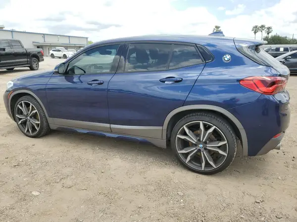 WBXYJ5C30JEF72036 2018 BMW X2 - Image 2