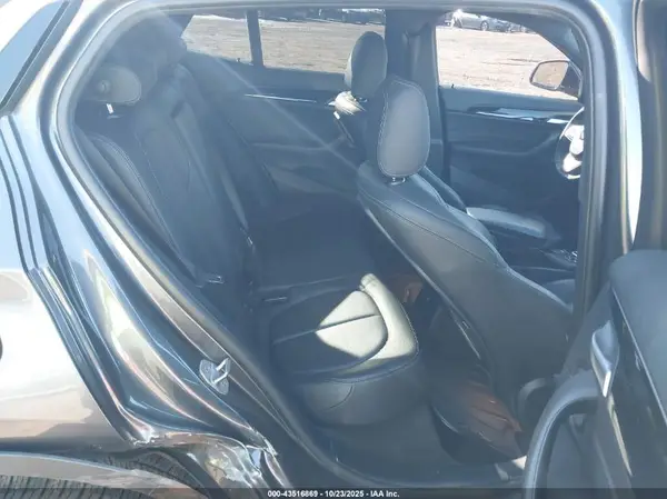 WBXYJ5C30JEF72893 2018 BMW X2 - Image 8