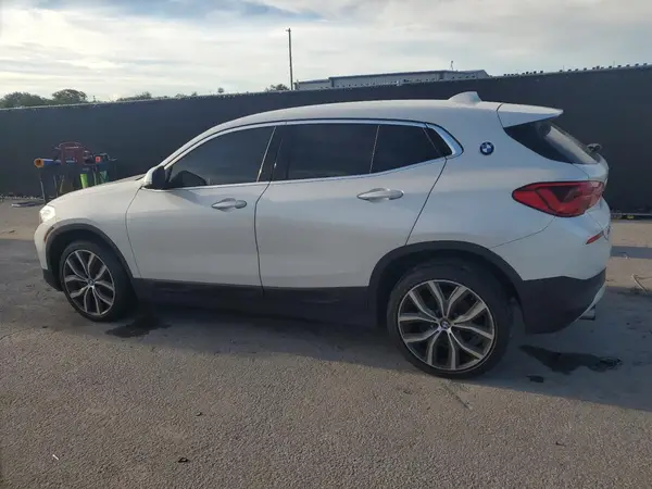 WBXYJ5C30JEF75244 2018 BMW X2 - Image 2